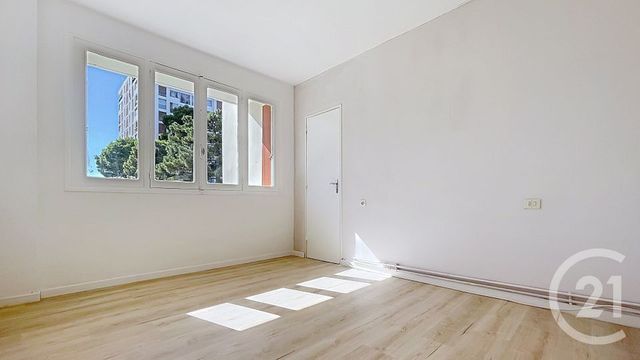 Appartement F3 &agrave; louer - 3 pi&egrave;ces - 71,07 m2 - Perpignan - 66 - LANGUEDOC-ROUSSILLON