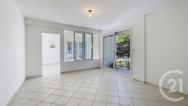 Appartement F3 &agrave; louer - 3 pi&egrave;ces - 71,07 m2 - Perpignan - 66 - LANGUEDOC-ROUSSILLON