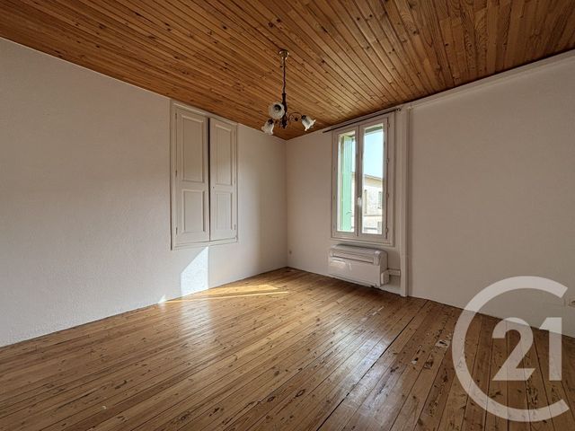 Appartement T3 à louer - 3 pièces - 52 m2 - Thuir - 66 - LANGUEDOC-ROUSSILLON