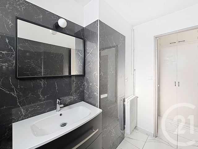 Appartement T3 à louer - 3 pièces - 60,01 m2 - Perpignan - 66 - LANGUEDOC-ROUSSILLON