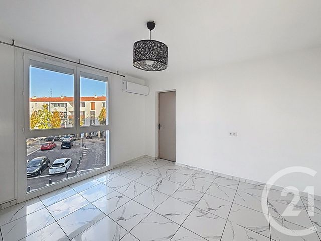 Appartement T3 à louer - 3 pièces - 60,01 m2 - Perpignan - 66 - LANGUEDOC-ROUSSILLON