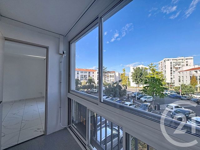 Appartement T3 à louer - 3 pièces - 60,01 m2 - Perpignan - 66 - LANGUEDOC-ROUSSILLON