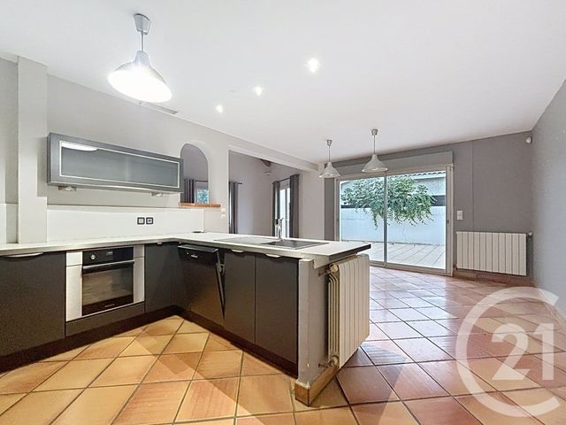 Maison à louer - 6 pièces - 147,08 m2 - Thuir - 66 - LANGUEDOC-ROUSSILLON