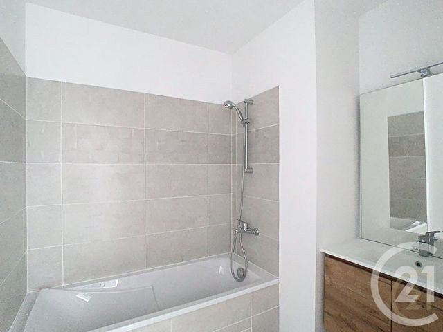 Appartement F3 à vendre - 3 pièces - 62,55 m2 - Pollestres - 66 - LANGUEDOC-ROUSSILLON