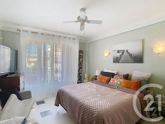 Immeuble à vendre - 176,61 m2 - Perpignan - 66 - LANGUEDOC-ROUSSILLON