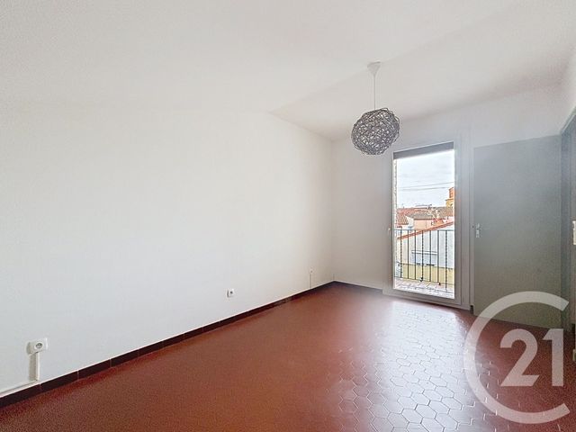 Appartement F4 &agrave; louer - 4 pi&egrave;ces - 72 m2 - Thuir - 66 - LANGUEDOC-ROUSSILLON