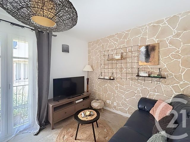 Appartement T3 &agrave; louer - 3 pi&egrave;ces - 75,07 m2 - Le Boulou - 66 - LANGUEDOC-ROUSSILLON