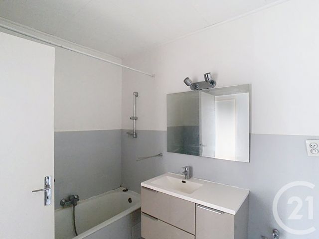 Appartement F3 &agrave; vendre - 3 pi&egrave;ces - 61,75 m2 - Perpignan - 66 - LANGUEDOC-ROUSSILLON