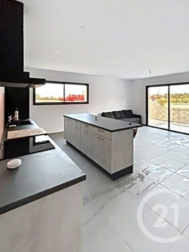 Maison &agrave; louer - 4 pi&egrave;ces - 86 m2 - Thuir - 66 - LANGUEDOC-ROUSSILLON