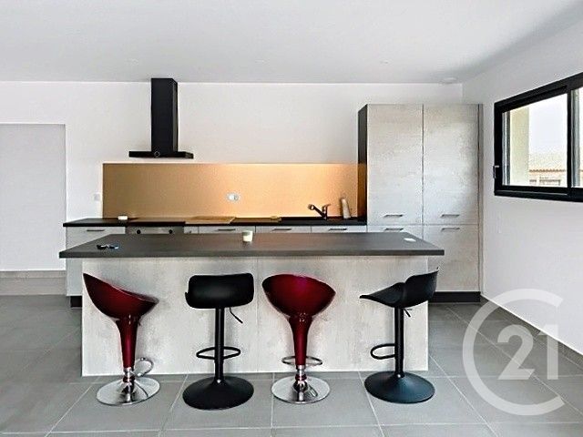 Maison &agrave; louer - 4 pi&egrave;ces - 86 m2 - Thuir - 66 - LANGUEDOC-ROUSSILLON