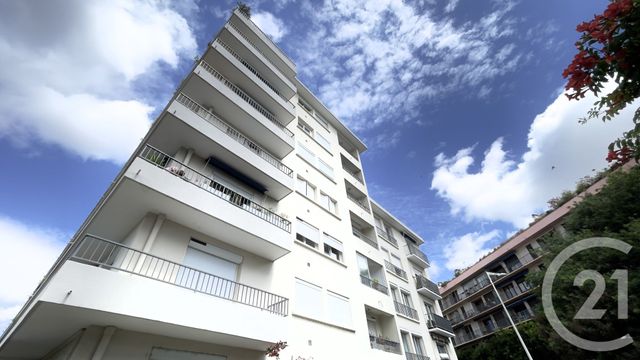 Appartement F3 &agrave; louer - 3 pi&egrave;ces - 70 m2 - Perpignan - 66 - LANGUEDOC-ROUSSILLON
