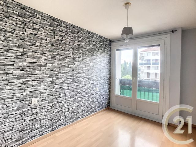 Appartement F3 &agrave; louer - 3 pi&egrave;ces - 67,80 m2 - Perpignan - 66 - LANGUEDOC-ROUSSILLON