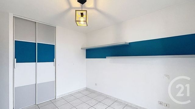Appartement F3 &agrave; louer - 3 pi&egrave;ces - 57,61 m2 - St Esteve - 66 - LANGUEDOC-ROUSSILLON