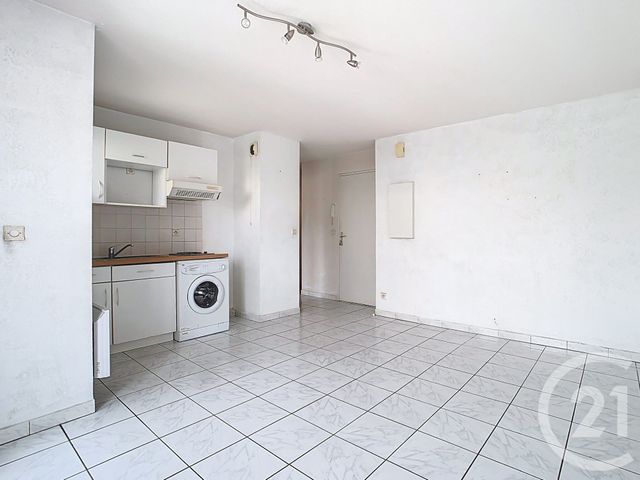 Appartement T2 &agrave; louer - 2 pi&egrave;ces - 35,56 m2 - Perpignan - 66 - LANGUEDOC-ROUSSILLON