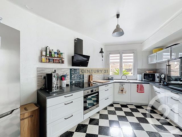 Maison à vendre - 4 pièces - 105,60 m2 - Thuir - 66 - LANGUEDOC-ROUSSILLON