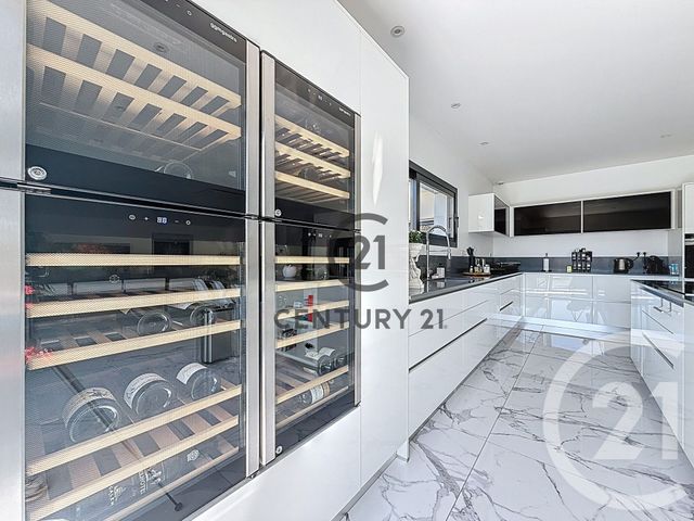 Maison à vendre - 5 pièces - 250 m2 - Llupia - 66 - LANGUEDOC-ROUSSILLON