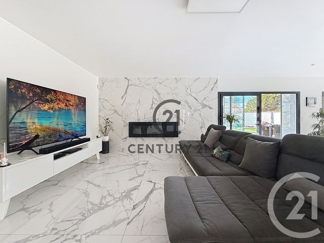 Maison à vendre - 5 pièces - 250 m2 - Llupia - 66 - LANGUEDOC-ROUSSILLON