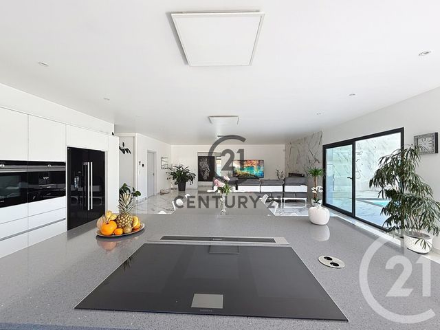 Maison à vendre - 5 pièces - 250 m2 - Llupia - 66 - LANGUEDOC-ROUSSILLON