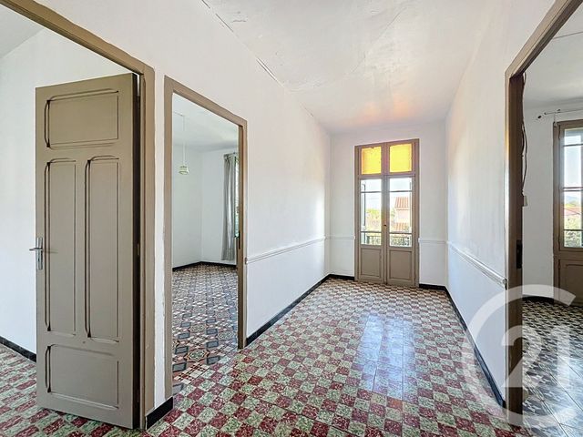 Maison à vendre - 7 pièces - 130,30 m2 - Fourques - 66 - LANGUEDOC-ROUSSILLON