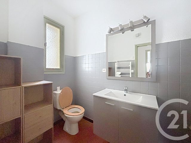 Appartement F4 &agrave; louer - 4 pi&egrave;ces - 72 m2 - Thuir - 66 - LANGUEDOC-ROUSSILLON